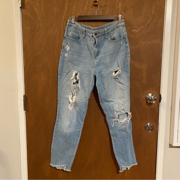 3 size 12R Universal Thread High Waist Jeans - Picture 8 of 10